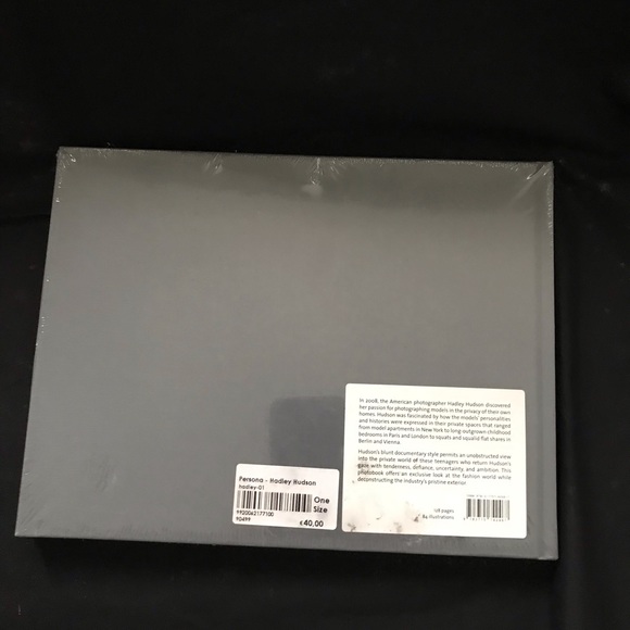 Persona by Hadley Hudson - Picture 2 of 2